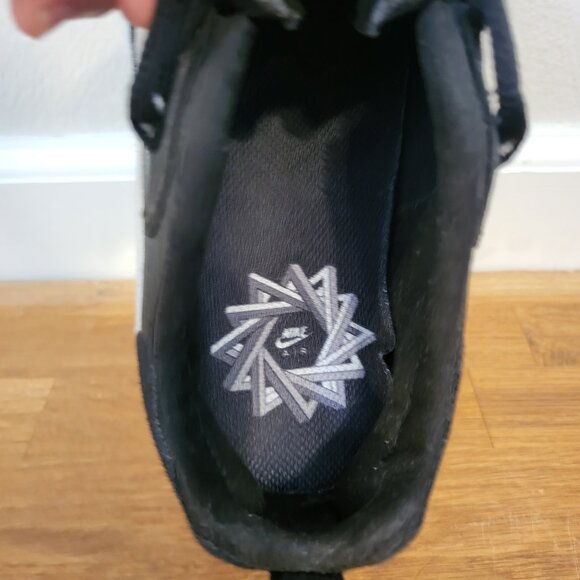 Nike Air Max 270 React Running Shoes Mens 6.5 Black Gray Sneakers AO4971-001 - Picture 7 of 13